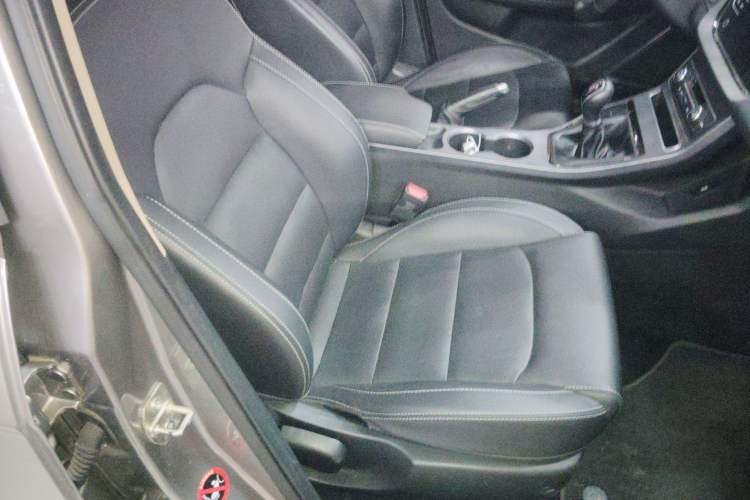 Used Geely Auto Emgrand 2018 1.5L Manual Upward Connect Edition Right Front Seat