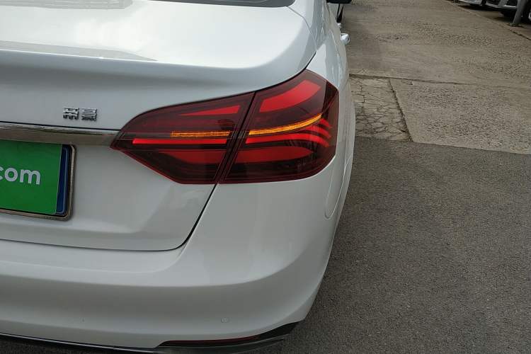 Used Geely Auto Emgrand 2018 1.5L Manual Luxury Model