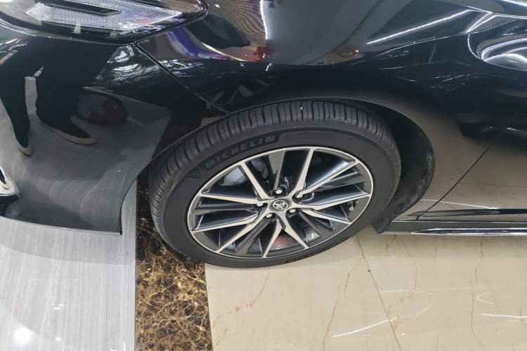 Used Toyota Camry 2023 2.5G Luxury Edition Left Front Wheel Hub