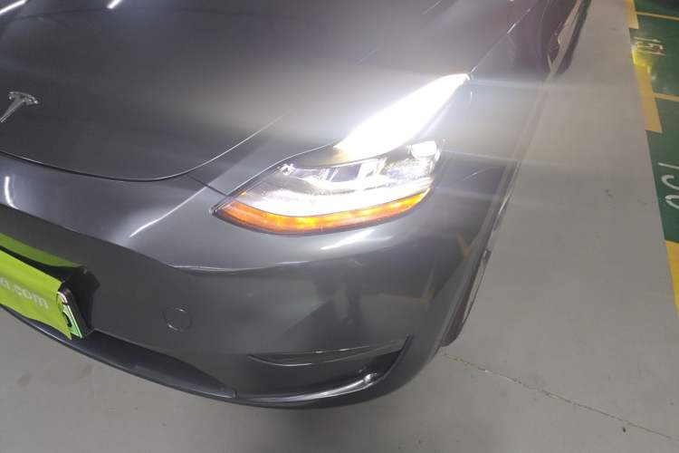 Used Tesla Model Y 2021 Standard Range Rear-Wheel Drive Version