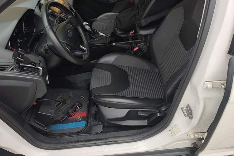 Used Ford Focus 2018 Sedan Classic EcoBoost 180 Automatic Elite Model