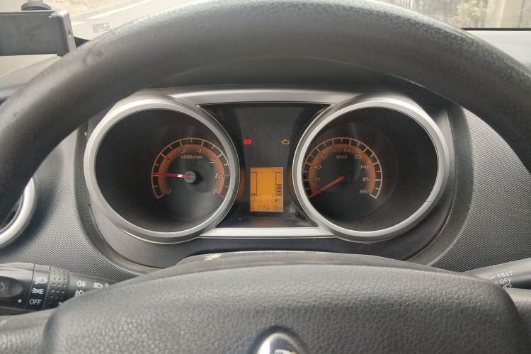 Used CHANGAN KAICHENG Ounuo S 2014 1.5L Base Version Instrument Cluster