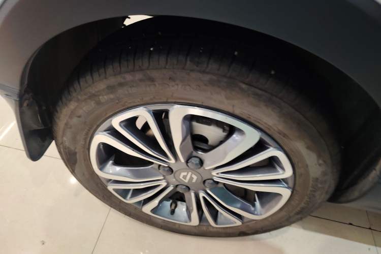 Used Leapmotor T03 2024 310 Comfort Edition Right Rear Wheel Hub