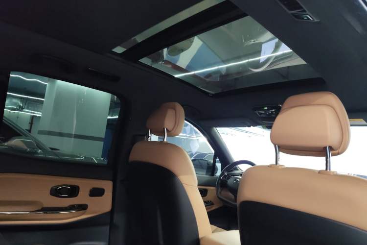 Used Nio ES8 2020 415 km Range 6-Seater Version
