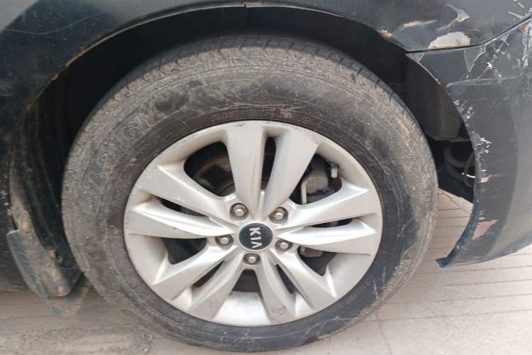 Used Kia K4 2014 1.8L Automatic GLS
