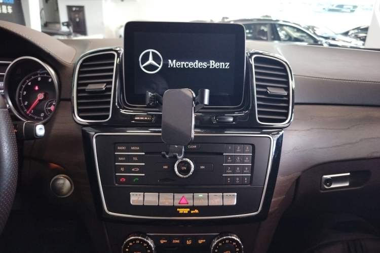 Used Mercedes-Benz GLE 2017 GLE 400 4MATIC
