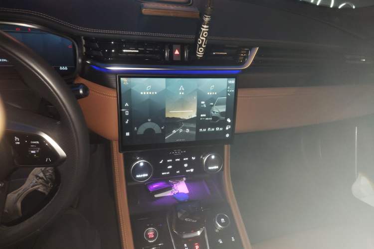 Used Jaguar XFL 2023 XFL 2.0T P250 Two-Wheel-Drive Elite Sport Edition
