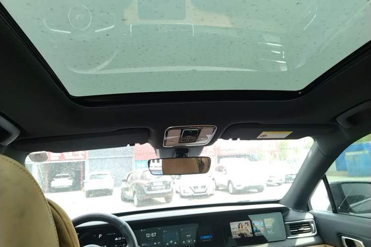 Used Li Auto ONE 2020 Extended-Range 6-Seater Version Headliner