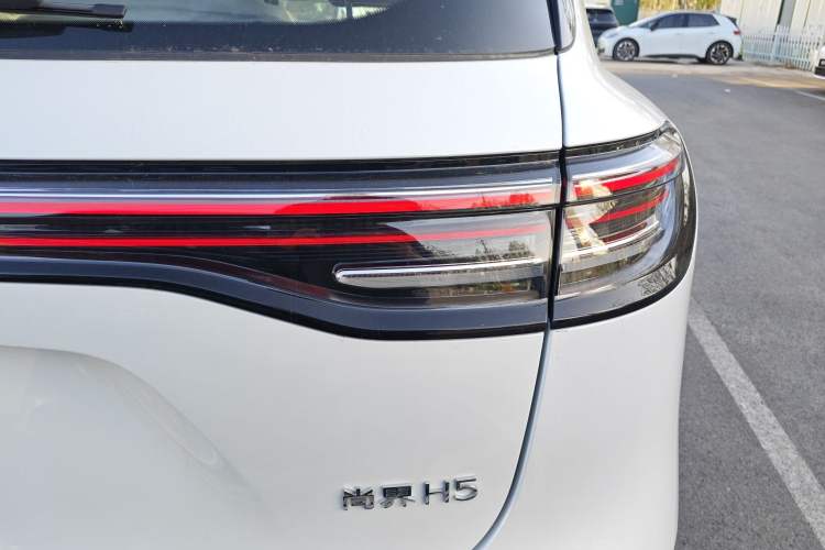 Used Hima H5 2025 Model Range-Extending Max Right Rear Taillight