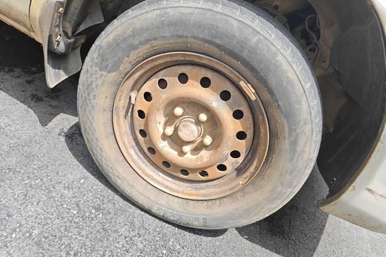 Used FORTHING Lingzhi 2010 2.0L CMV 4G63