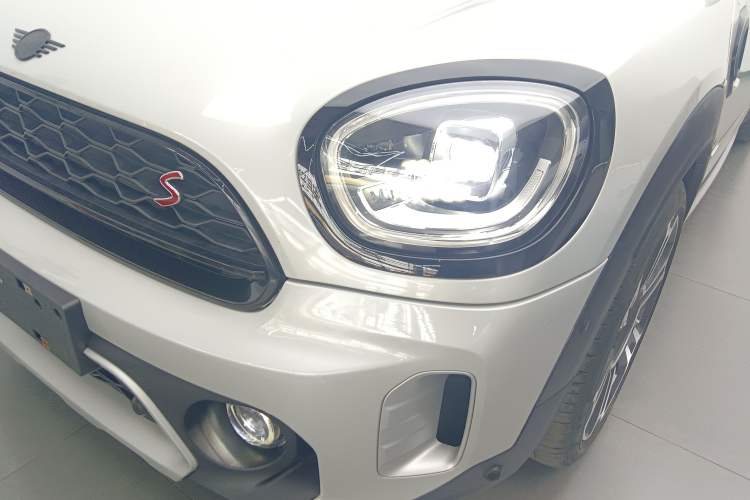 Used MINI Countryman 2022 2.0T COOPER S ALL4 Left Front Headlight
