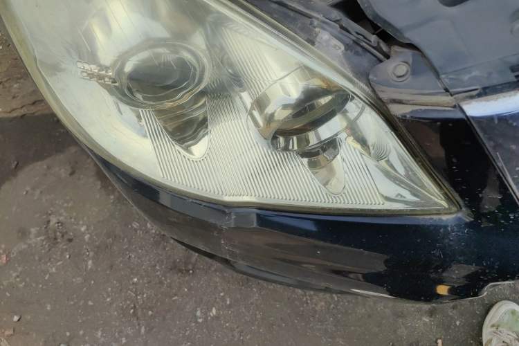 Used Haval H6 2013 1.5T Manual 4x4 Prestige Edition Right Front Headlight