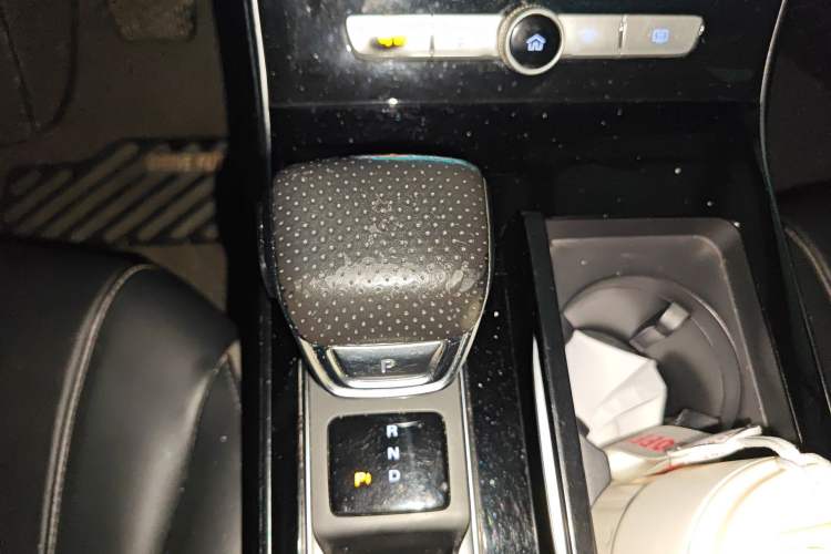 Used Roewe RX5 eMAX 2020 500 PHEV Smart Cabin Flagship Edition