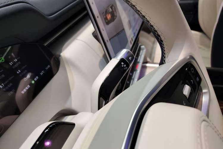 Used Zeekr 9X 2025 Ultra Edition
