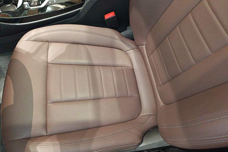 Used BMW X3 2018 xDrive25i M Sport Package China V Left Front Seat