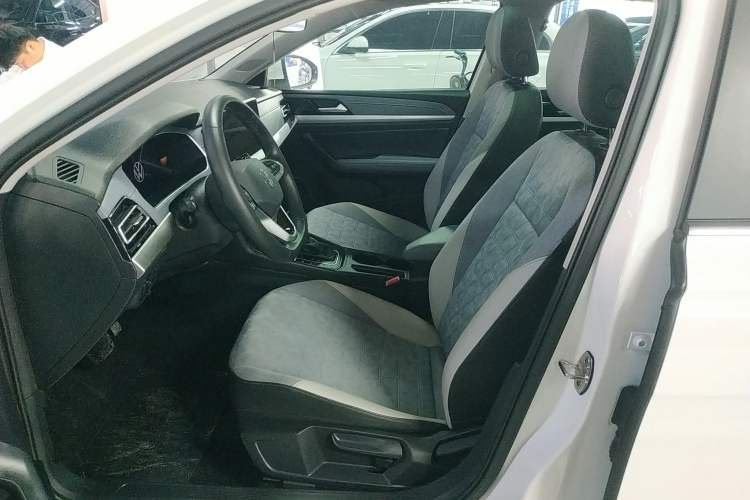 Used Volkswagen Lavida 2023 300TSI DSG Full-Comfort Edition Left Front Seat