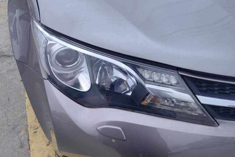 Used Toyota RAV4 2015 2.5L Automatic 4x4 Elite Edition