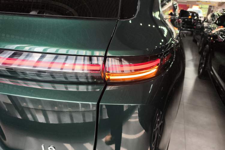 Used Li Auto L9 2022 Max model