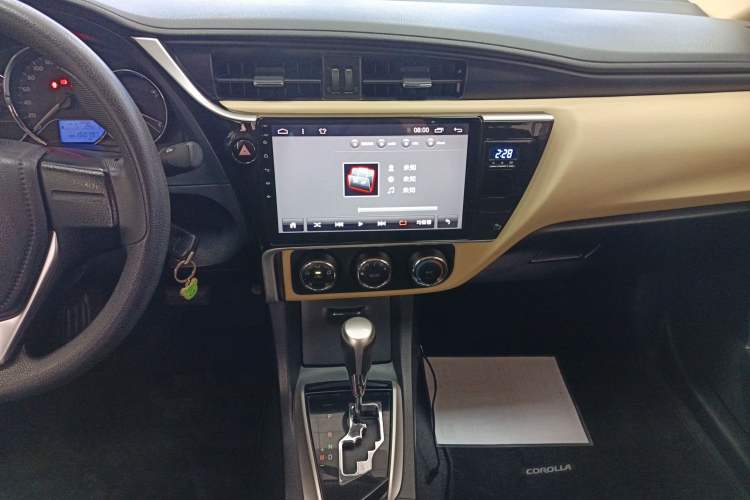 Used Toyota Corolla 2017 Revised Version 1.2T S-CVT GL