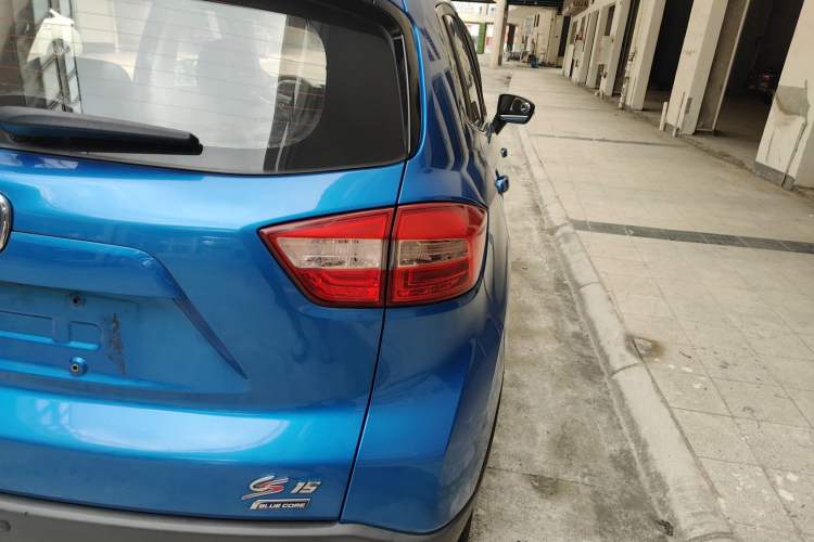 Used Changan CS15 2016 1.5L Manual Fashion Edition
