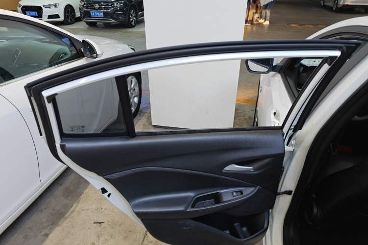 Used Chevrolet Cavalier 2021 325T Automatic Enjoyment Edition