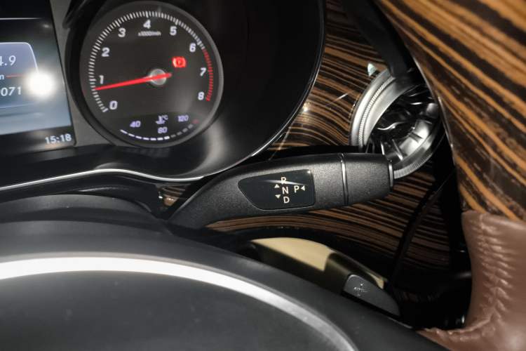 Used Mercedes-Benz V-Class 2017 2.0T Basic Extended Middle East