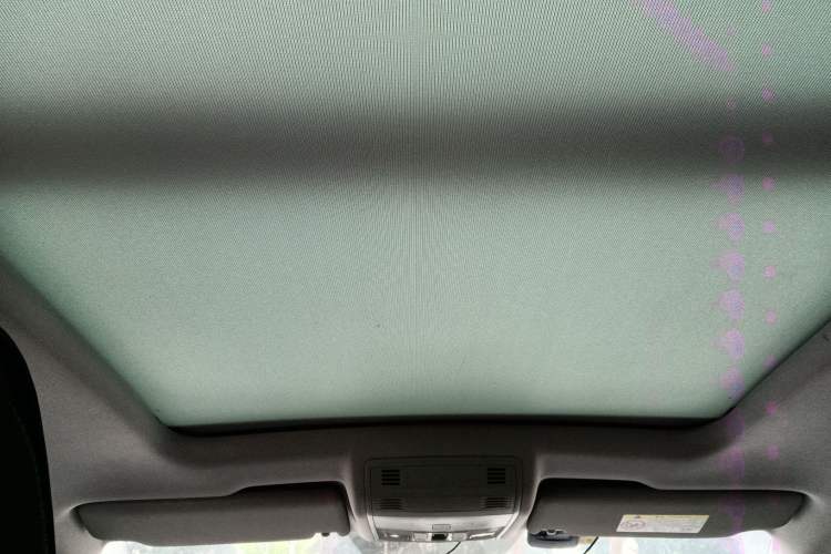 Used Volkswagen Tacqua 2020 1.5L Automatic Yue Headliner