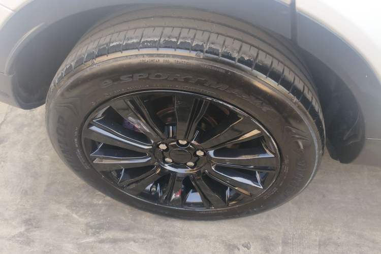 Used Land Rover Range Rover Evoque 2018 240 PS SE Smart Brilliance Edition