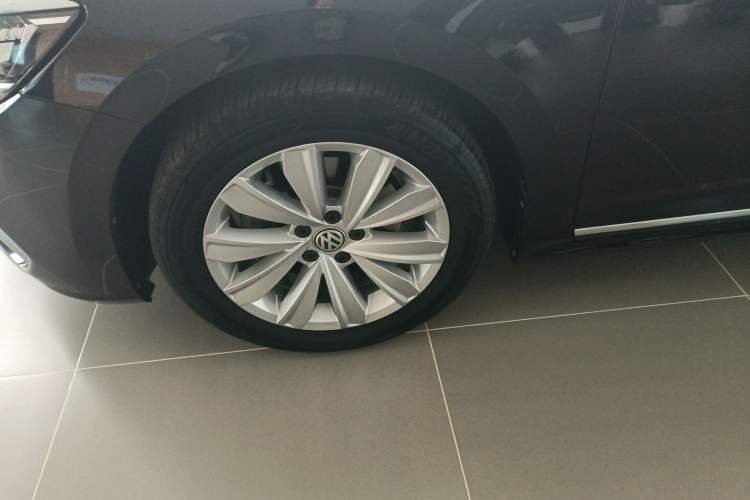 Used Volkswagen Passat 2019 330TSI Elite Edition China VI