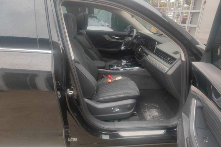 Used Hongqi HS5 2022 Revised Version 2.0T Smart Connect Flagship Edition