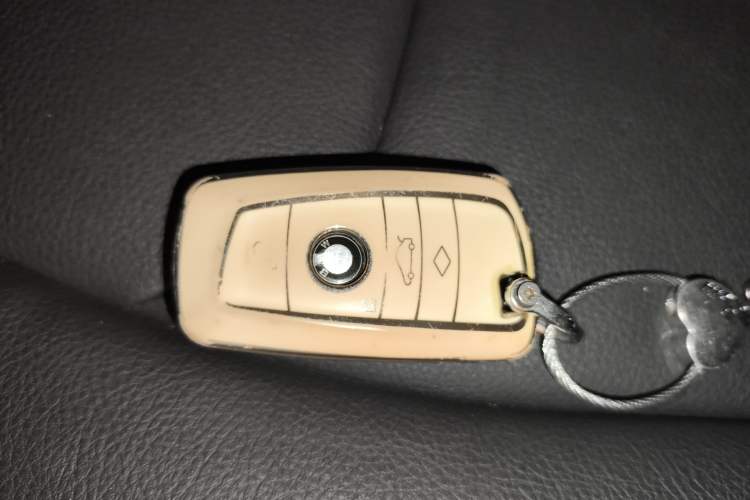 Used BMW 3 Series 2017 320Li Fashion Model Vehicle Key