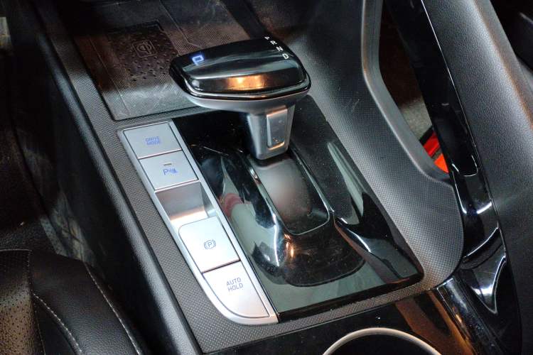 Used Hyundai Elantra 2022 1.5L CVT LUX Prestige Edition