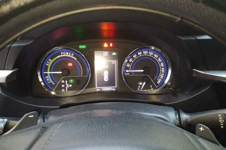 Used Toyota Levin 2016 Dual-Engine 1.8H GS E-CVT Elite Model with Sunroof