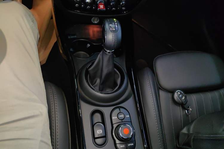 Used MINI Clubman 2018 2.0T COOPER S Artist