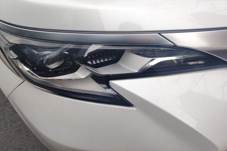 Used Toyota SIENNA 2021 2.5L Hybrid Ultimate Edition