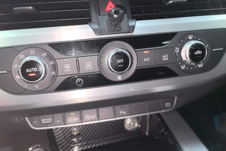 Used Audi A4L 2020 40 TFSI Fashion Dynamic Model