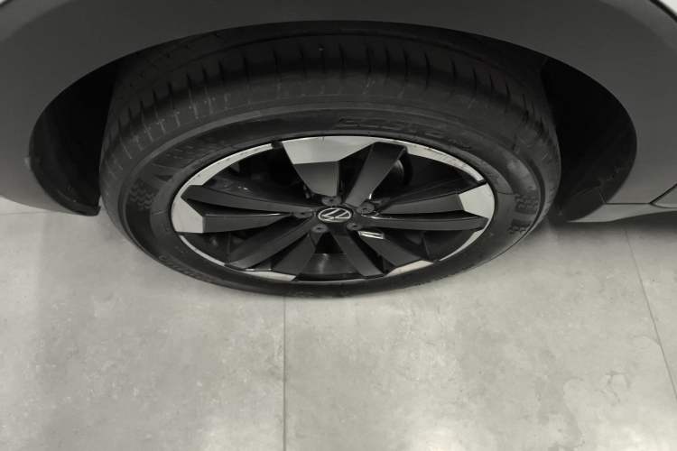 Used Volkswagen Tacqua 2021 1.5L Automatic Yue Zhi Lian Edition Right Rear Wheel Hub