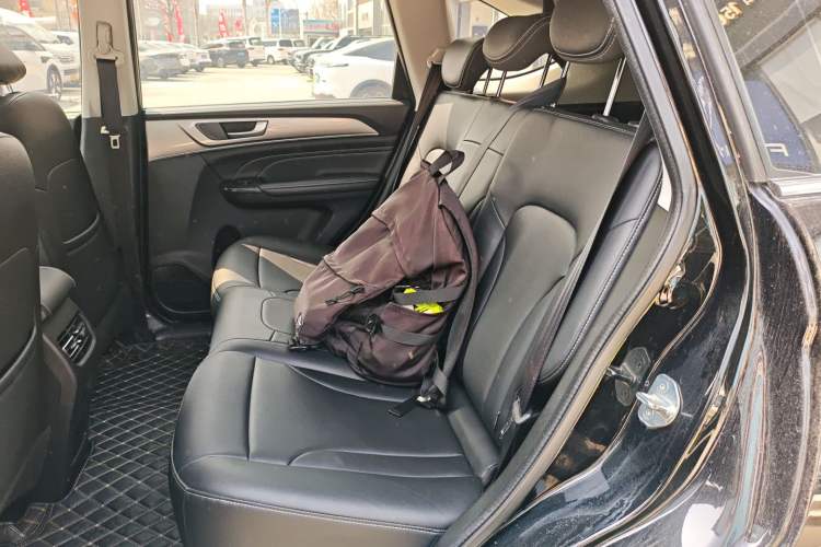 Used Haval M6 2021 PLUS 1.5T DCT Luxury Smart Connectivity Model