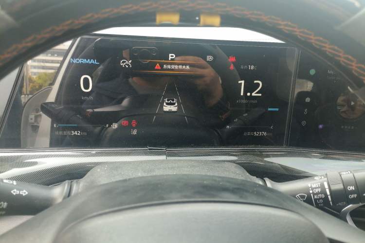 Used CHANGAN UNI-T 2022 1.5T Flagship Edition Instrument Cluster