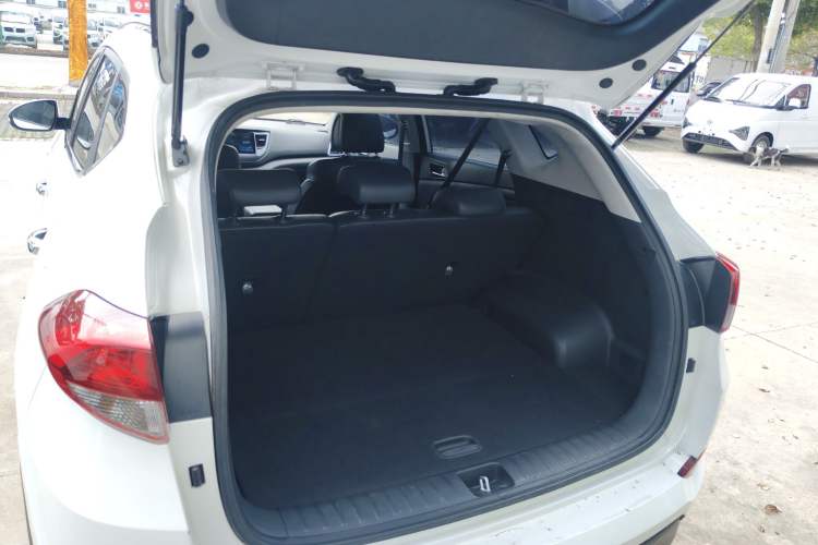 Used Hyundai Tucson 2015 1.6T Dual-Clutch Two-Wheel-Drive Smart Model