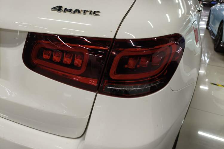 Used Mercedes-Benz GLC 2022 GLC 260 L 4MATIC Luxury Model Right Rear Taillight