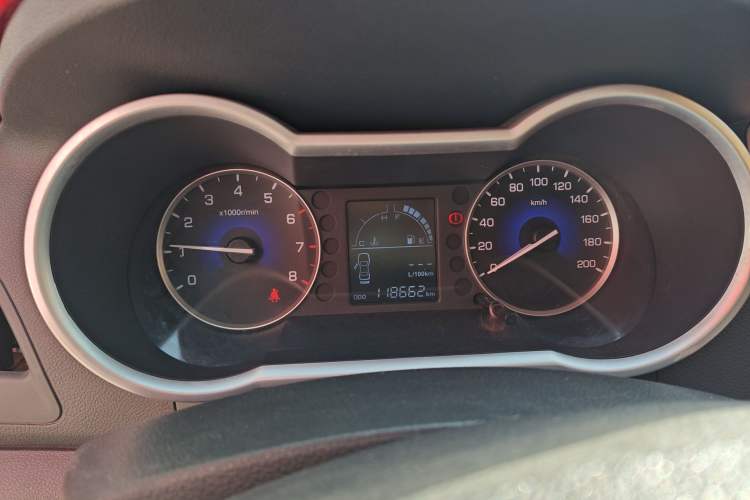 Used Dongfeng Aeolus AX3 2016 1.5L Manual Shangkue Model
