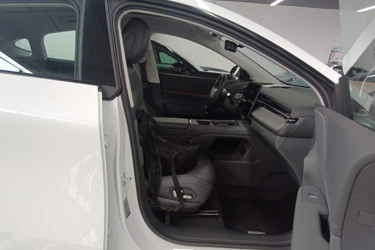 Used XPeng G6 2025 625 Long-Range Max Flagship Edition