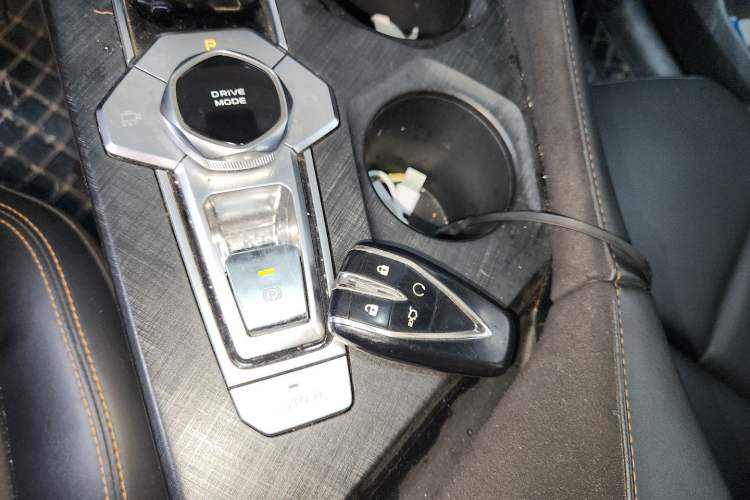 Used CHANGAN UNI-V 2022 1.5T Sport Edition

