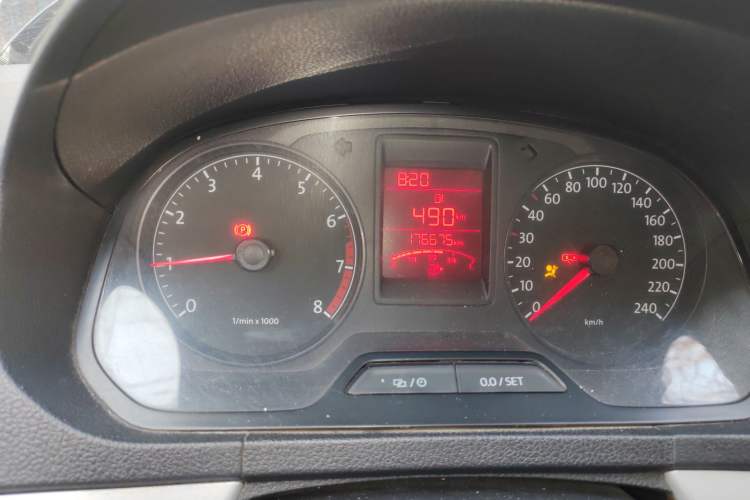 Used Volkswagen Jetta 2013 1.6L Manual Comfort Model