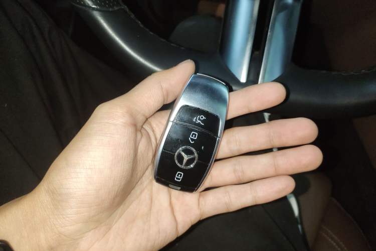 Used Mercedes-Benz E-Class (Import) 2021 Updated E 260 Fashion Sport Edition
