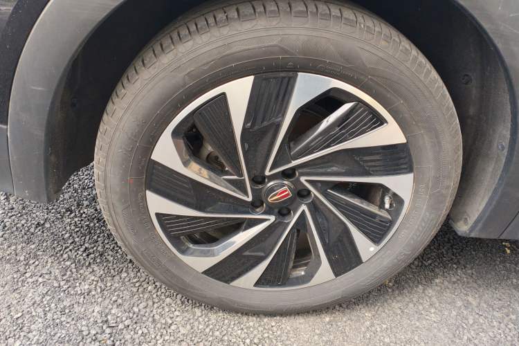 Used Hongqi HS7 PHEV 2024 2.0T PHEV Four-Wheel Drive Flagship Edition 7 Seats
