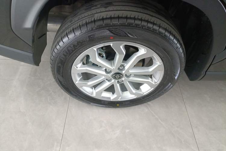 Used Toyota FRONTLANDER 2026 Model 2.0L CVT Comfort Edition
