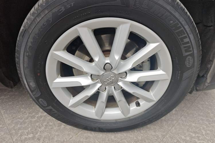 Used Audi Q3 2015 30 TFSI Ambition Edition