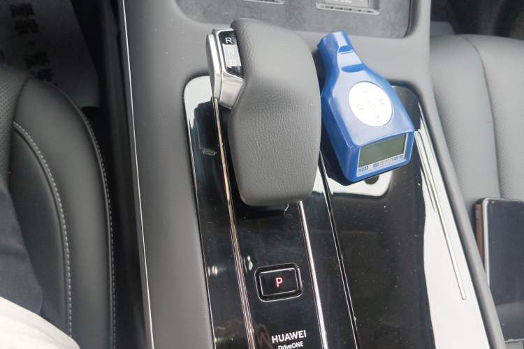 Used Hima AITO M7 2024 1.5T Rear-Drive Plus Version 6 Seats Gear Lever